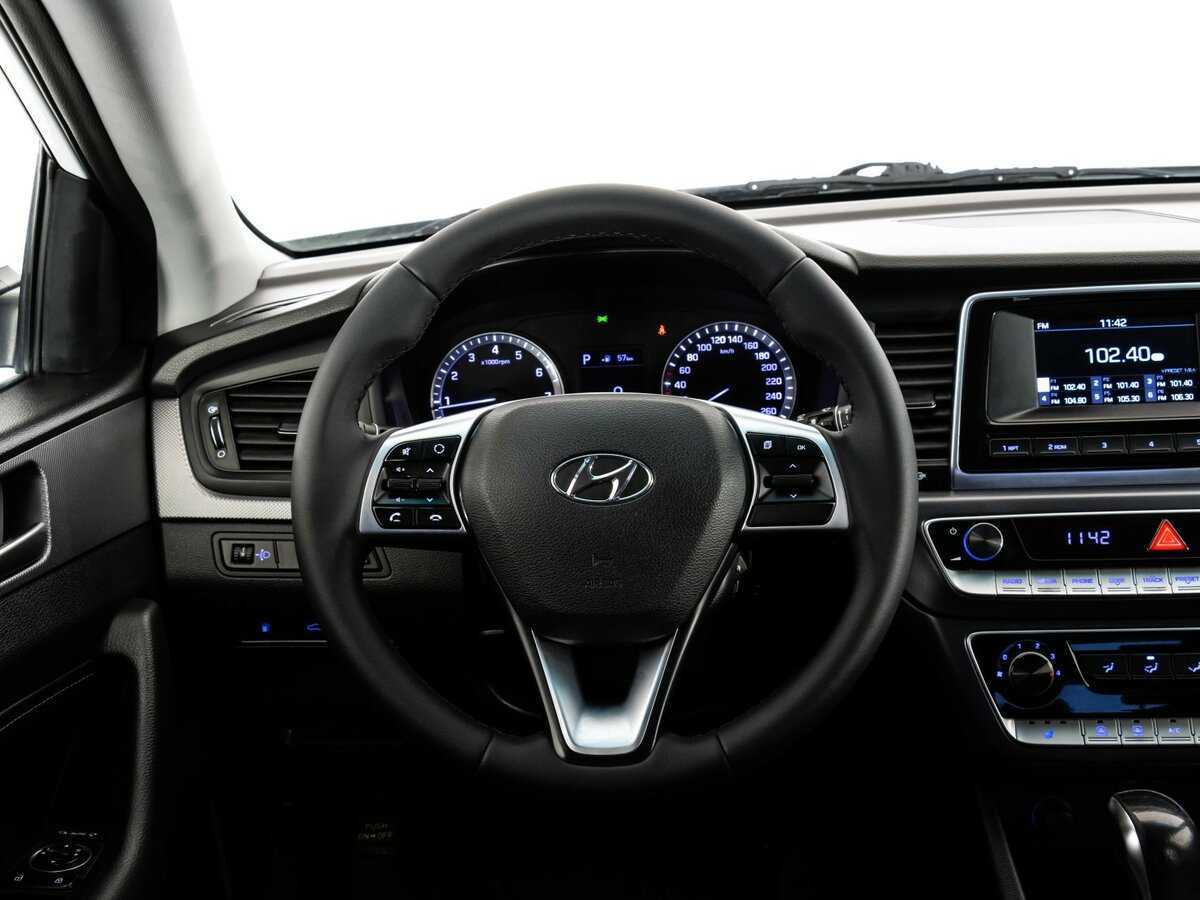 Hyundai Sonata с пробегом — 2019 год. Фото: #13