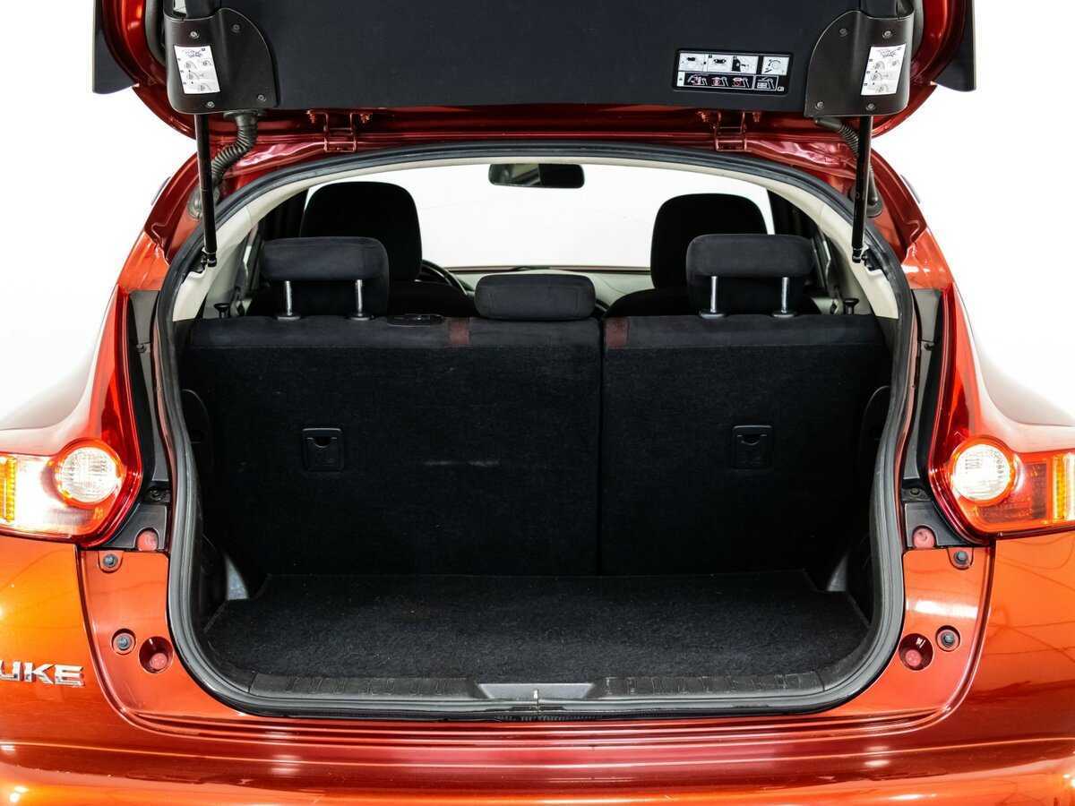 Nissan Juke с пробегом — 2011 год. Фото: #16