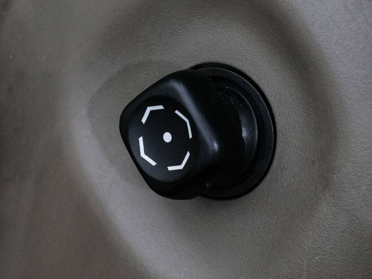 Lexus GX с пробегом — 2010 год. Фото: #21