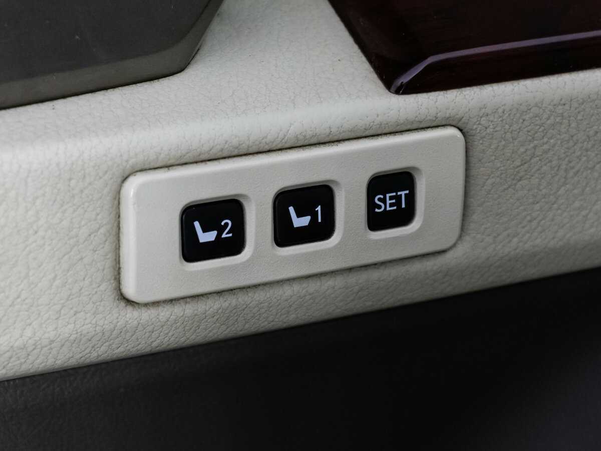 Lexus GX с пробегом — 2010 год. Фото: #22