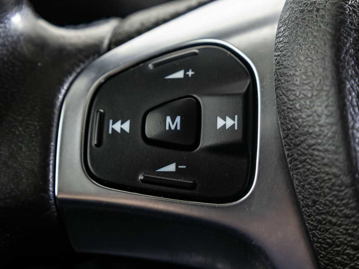 Ford Tourneo Courier с пробегом — 2017 год. Фото: #14