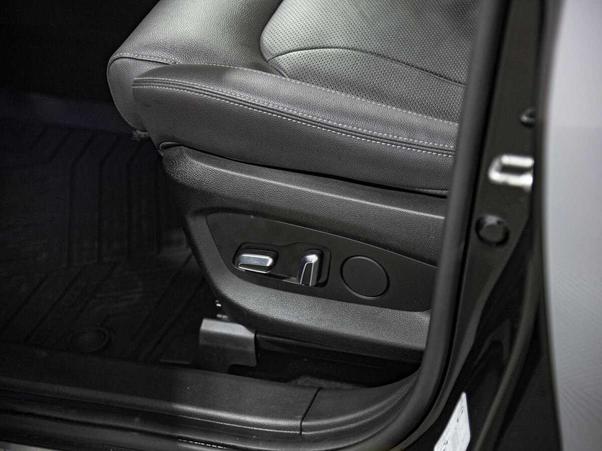 EXEED VX с пробегом — 2023 год. Фото: #17