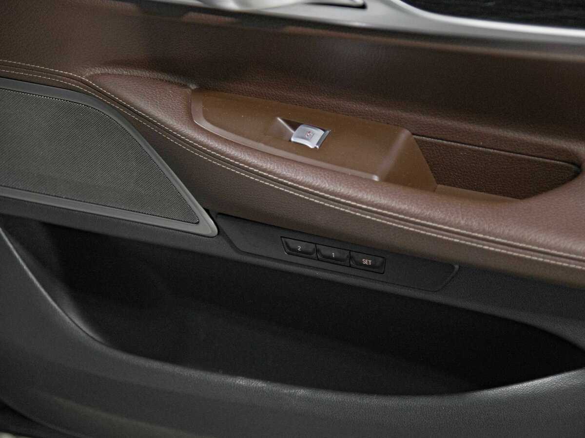BMW 7 серии с пробегом — 2018 год. Фото: #20