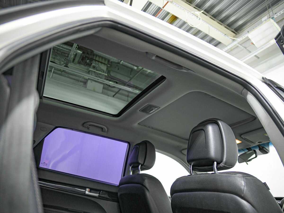 Kia Sorento с пробегом — 2011 год. Фото: #17