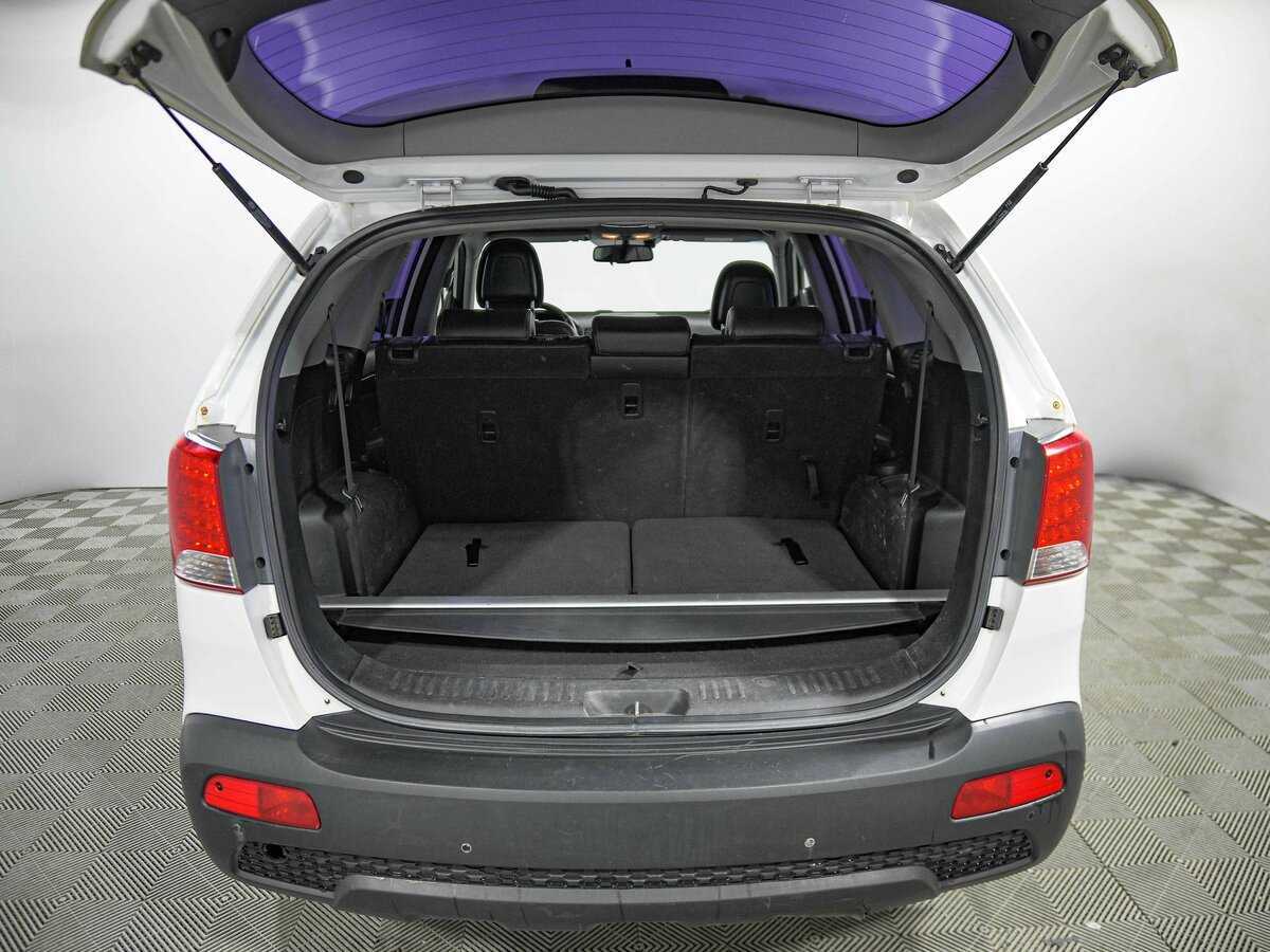 Kia Sorento с пробегом — 2011 год. Фото: #19
