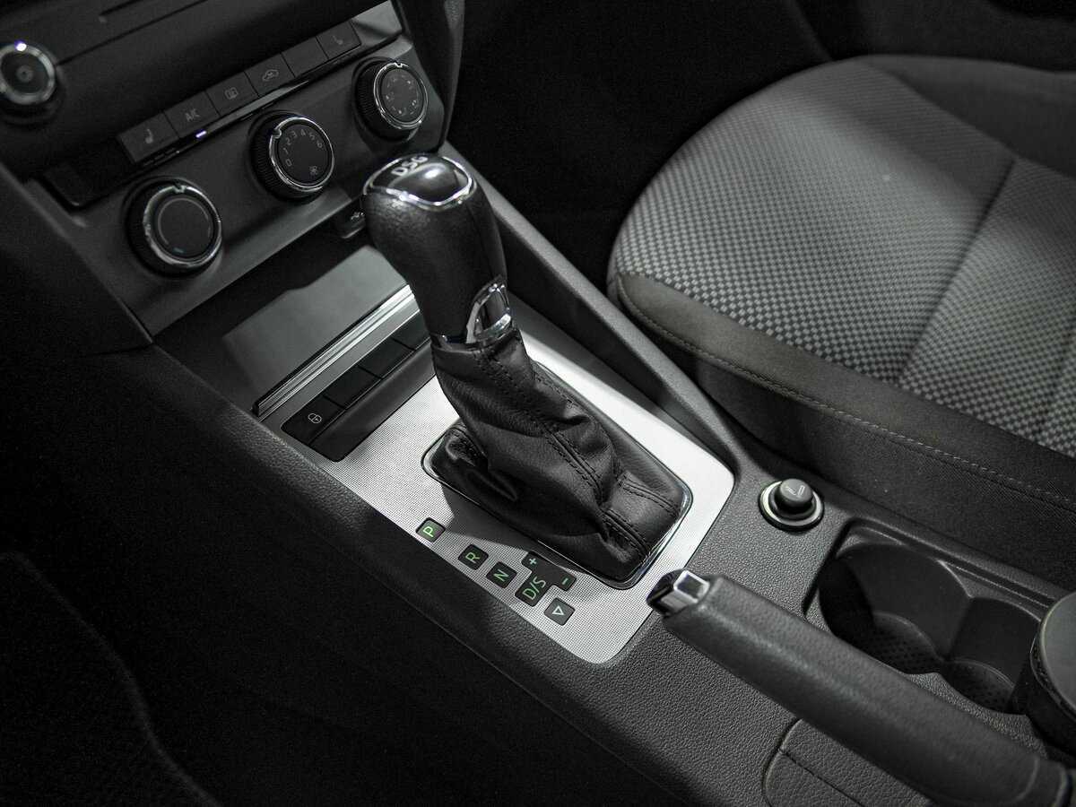 Skoda Octavia с пробегом — 2014 год. Фото: #8