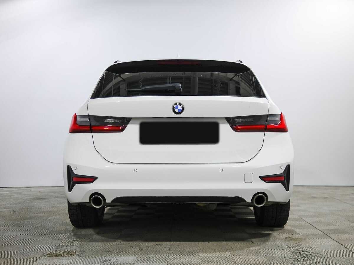 BMW 3 серии с пробегом — 2019 год. Фото: #4