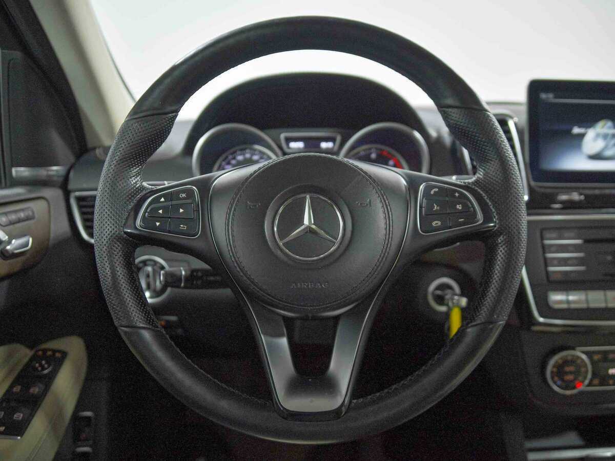 Mercedes-Benz GLS с пробегом — 2017 год. Фото: #8