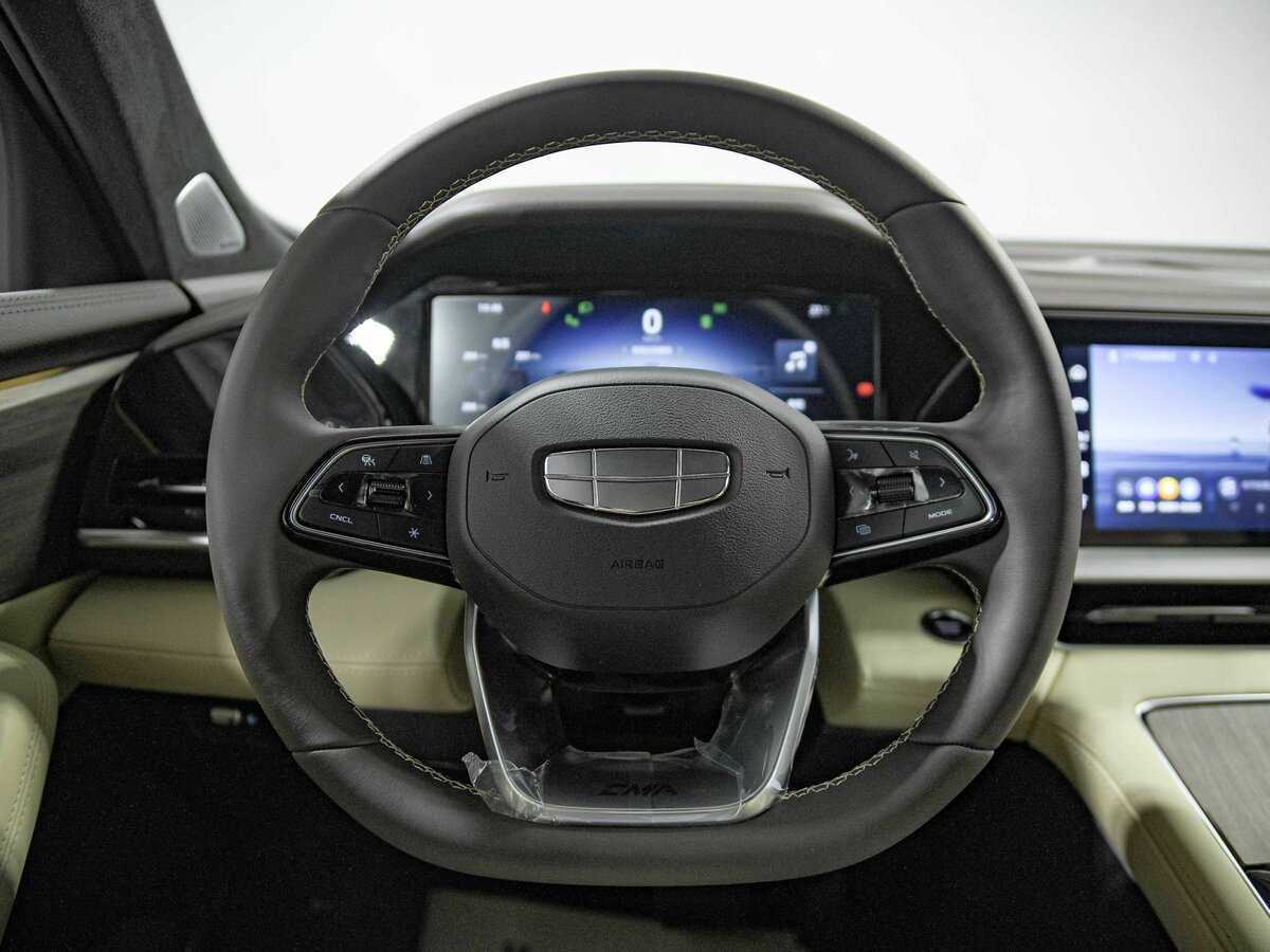 Geely Monjaro с пробегом — 2024 год. Фото: #7