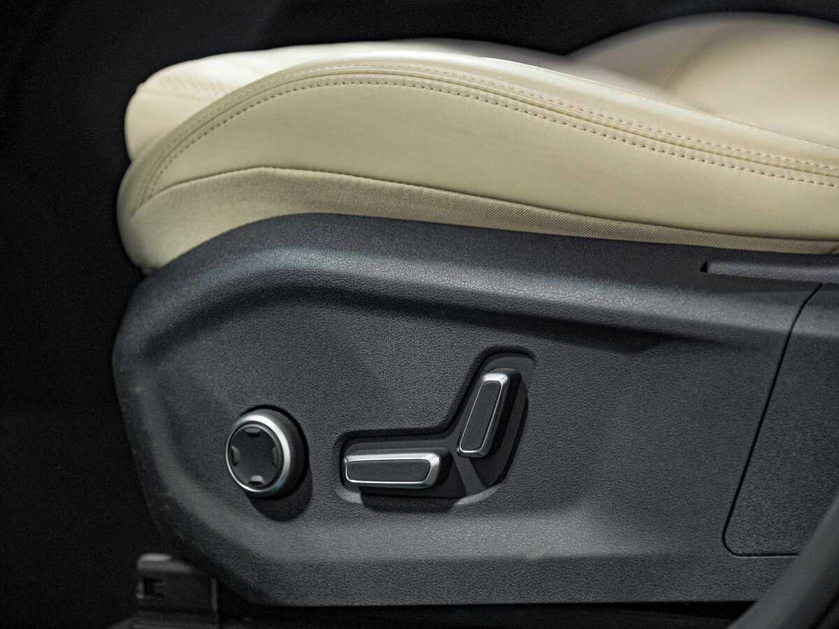 Geely Monjaro с пробегом — 2024 год. Фото: #16