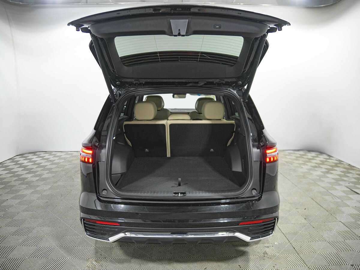 Geely Monjaro с пробегом — 2024 год. Фото: #22