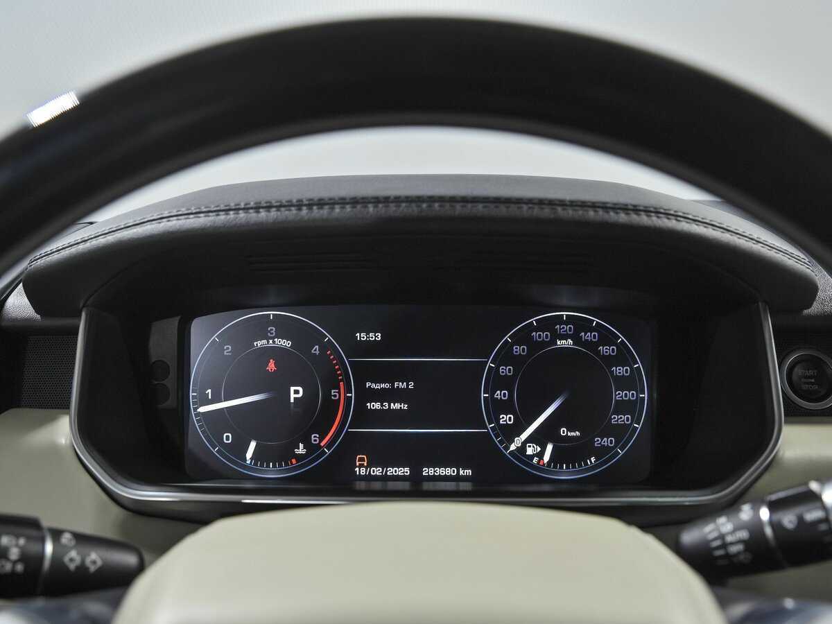 Land Rover Range Rover с пробегом — 2014 год. Фото: #6