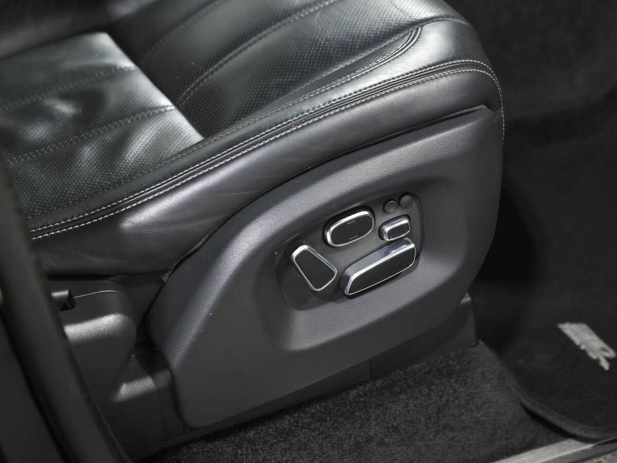 Land Rover Range Rover с пробегом — 2014 год. Фото: #24