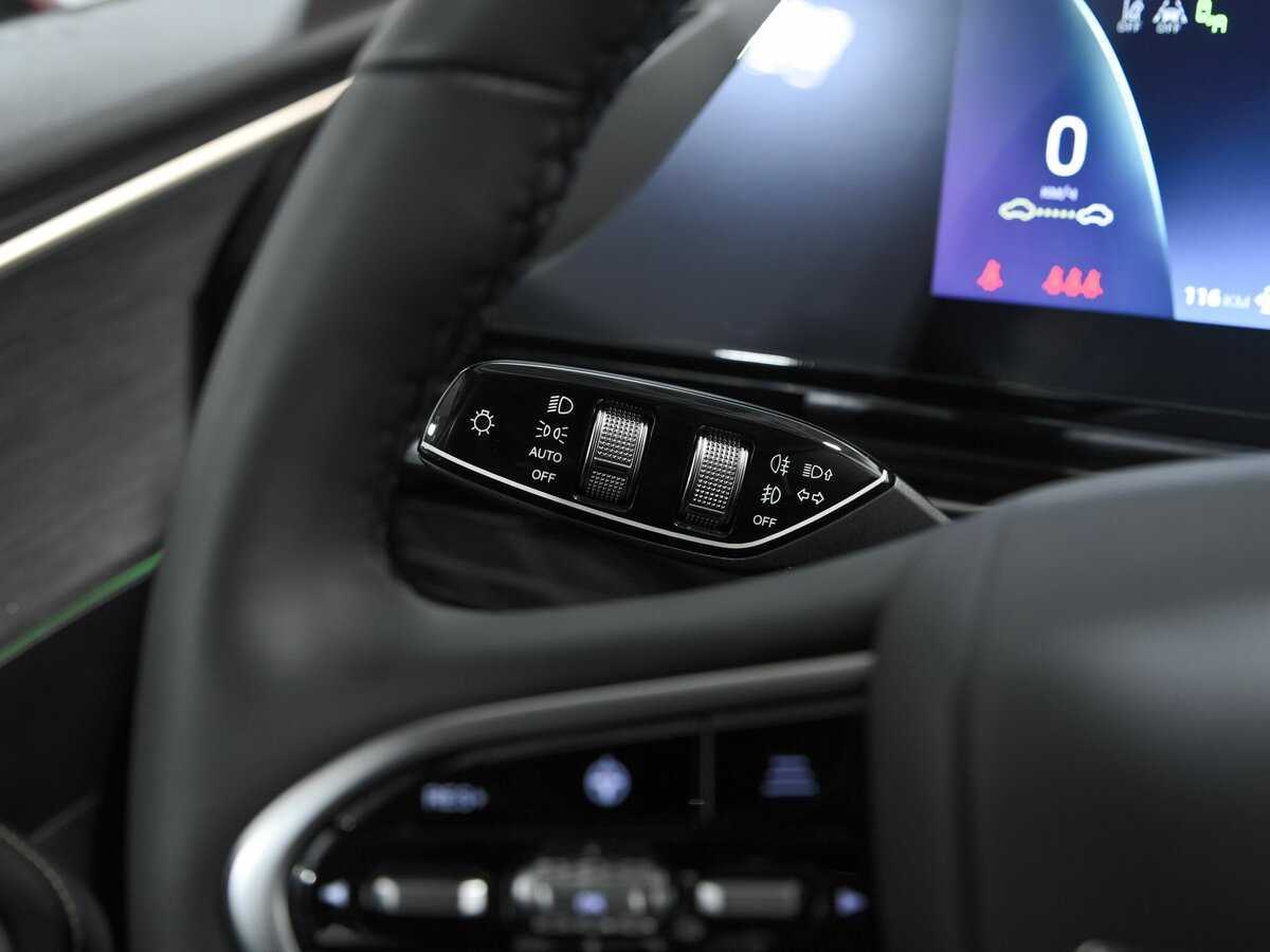 OMODA C5 с пробегом — 2024 год. Фото: #9