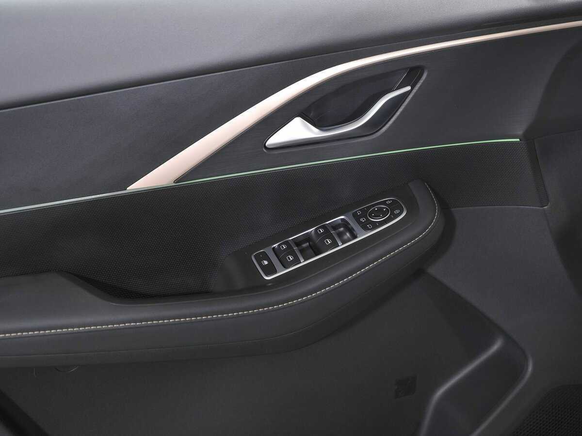 OMODA C5 с пробегом — 2024 год. Фото: #20