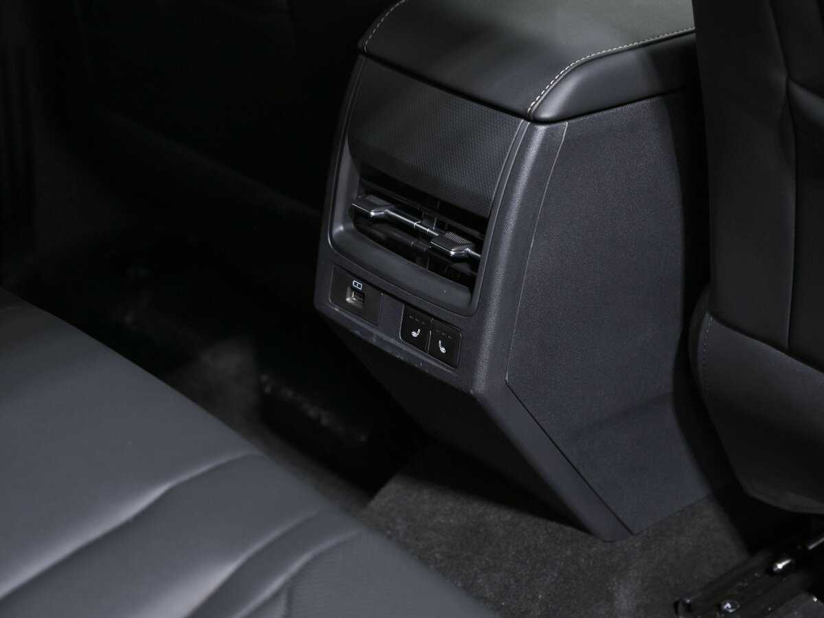 OMODA C5 с пробегом — 2024 год. Фото: #23