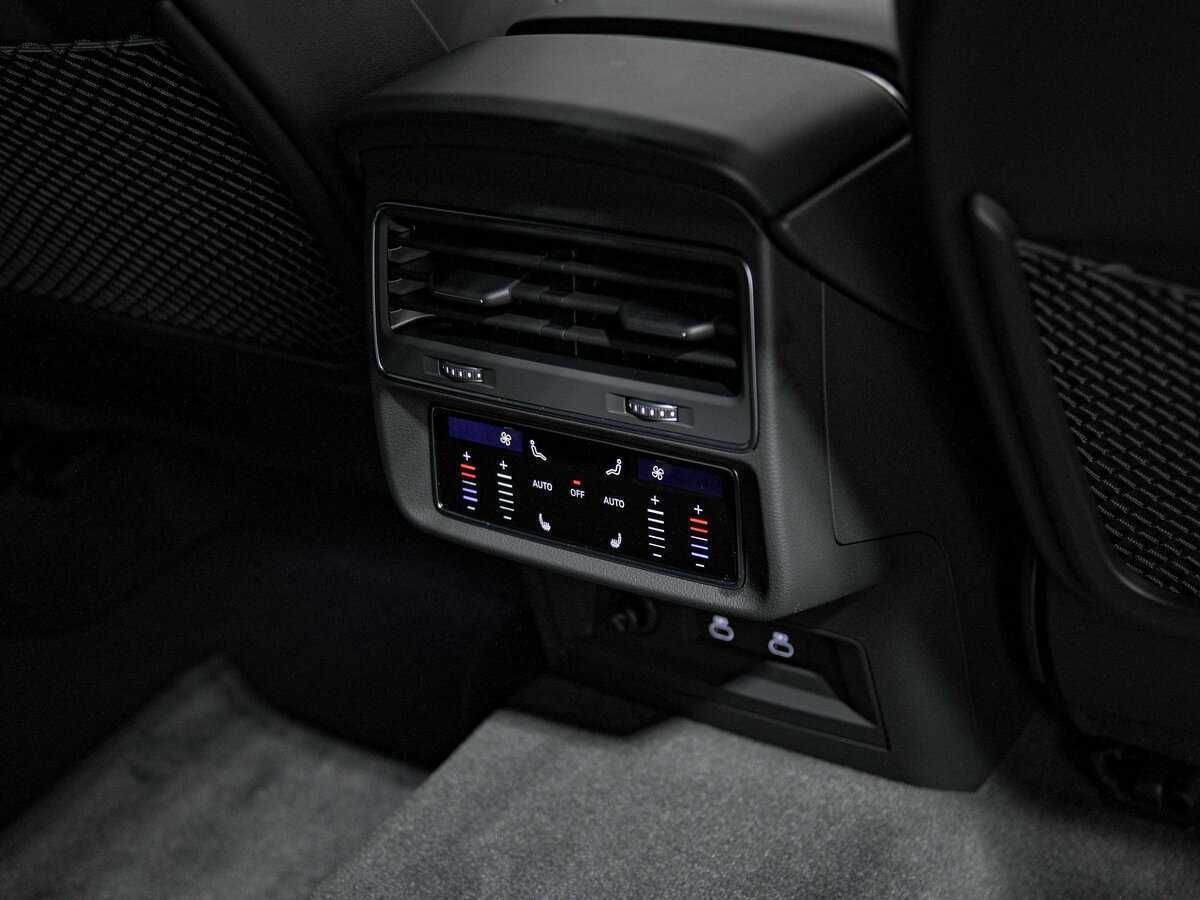 Audi Q8 с пробегом — 2023 год. Фото: #22