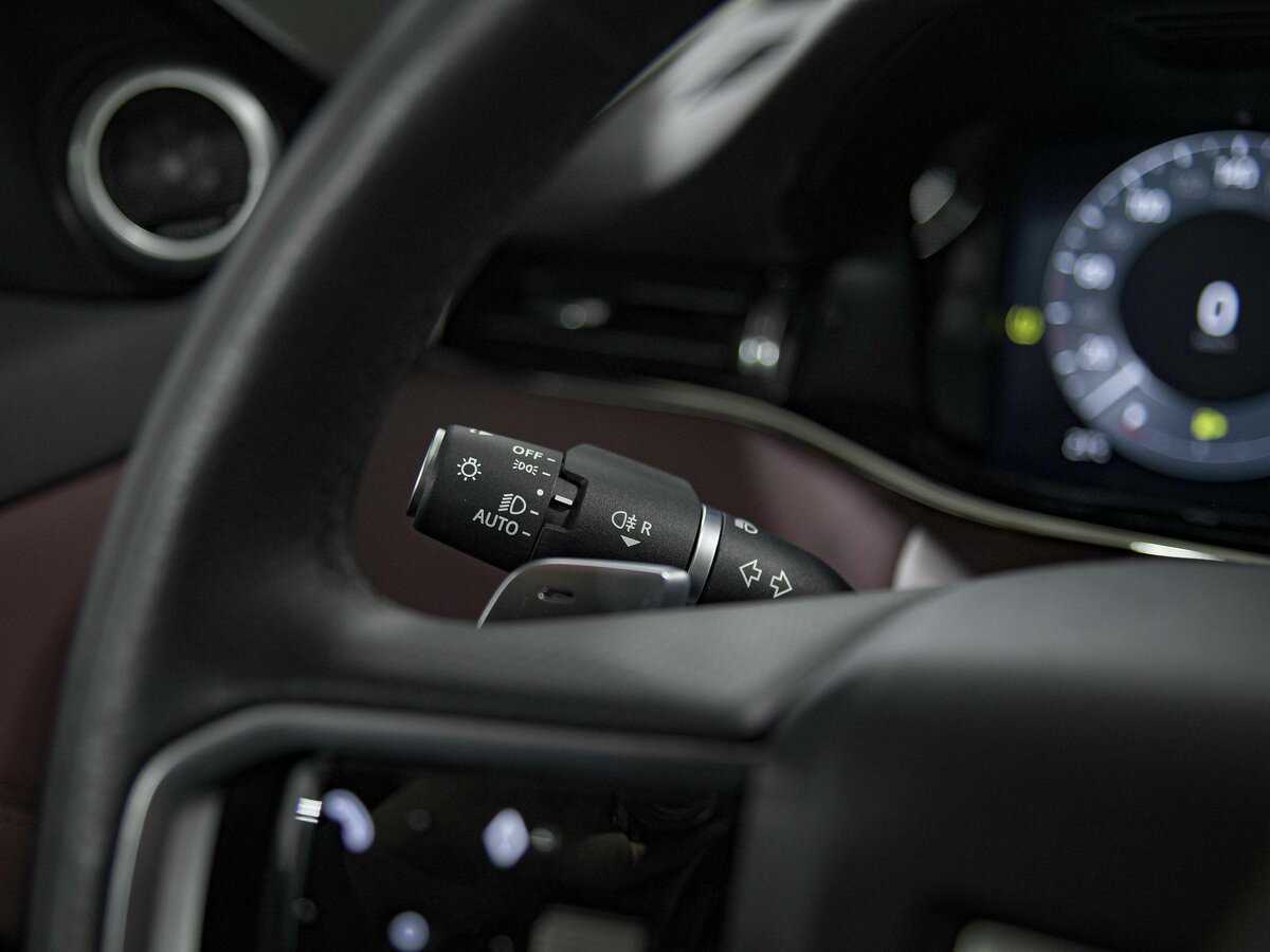 Land Rover Range Rover Evoque с пробегом — 2023 год. Фото: #8