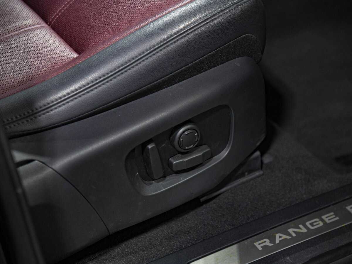 Land Rover Range Rover Evoque с пробегом — 2023 год. Фото: #16