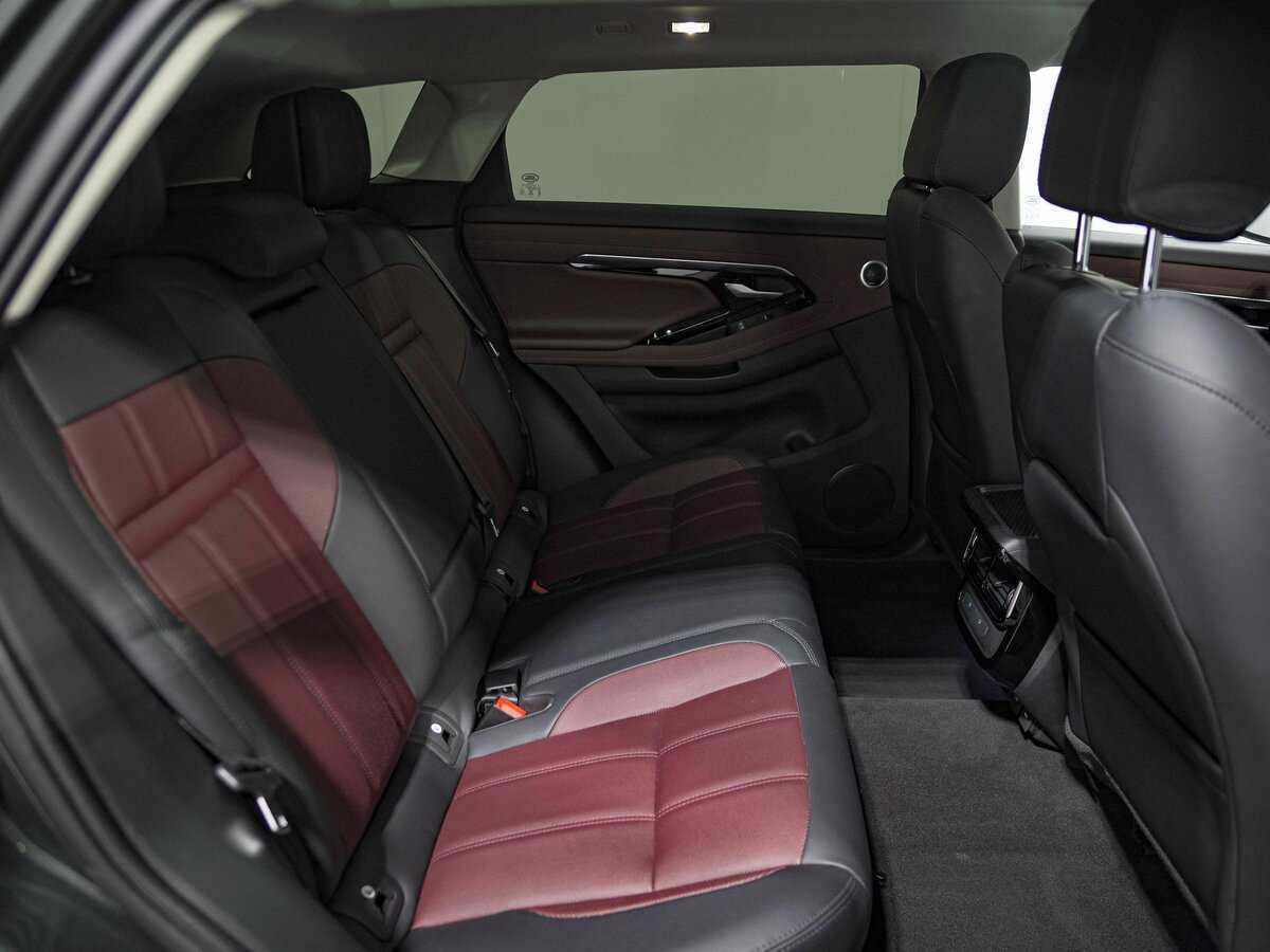 Land Rover Range Rover Evoque с пробегом — 2023 год. Фото: #17