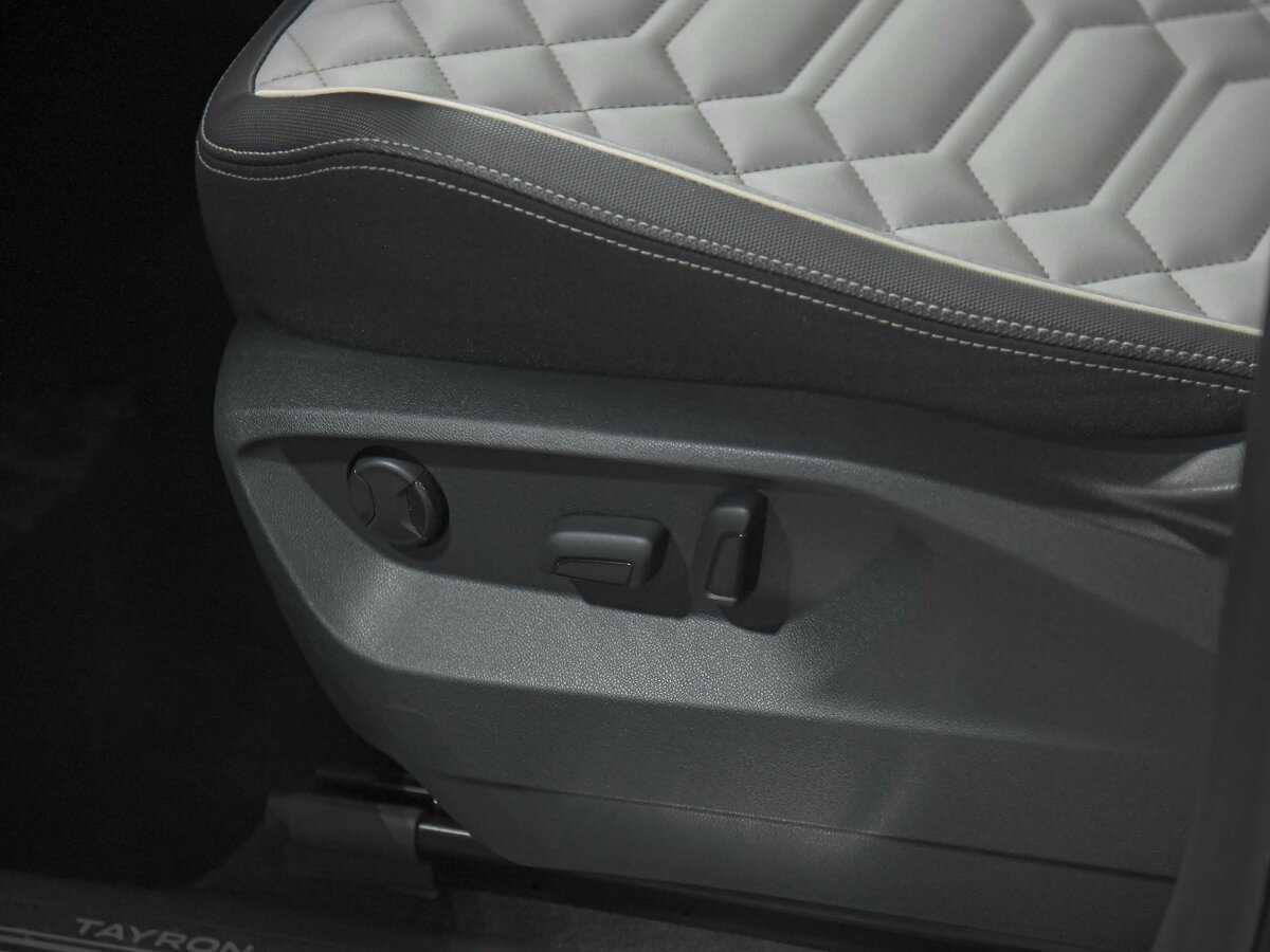 Volkswagen Tayron с пробегом — 2023 год. Фото: #12