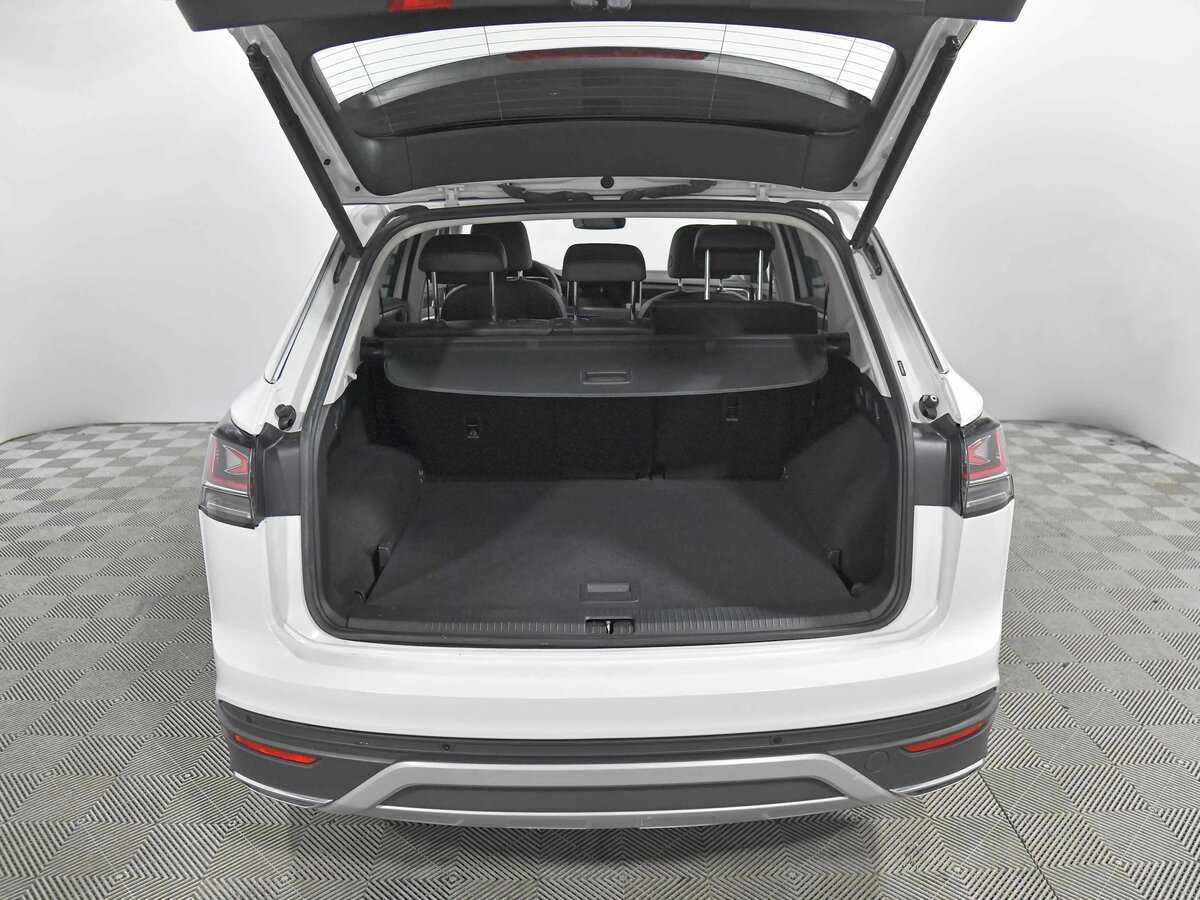 Volkswagen Tayron с пробегом — 2023 год. Фото: #18