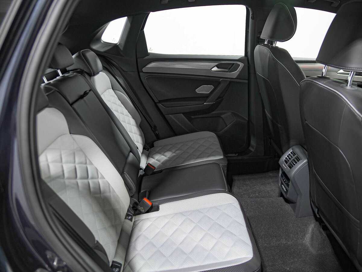 Volkswagen Tayron с пробегом — 2024 год. Фото: #16