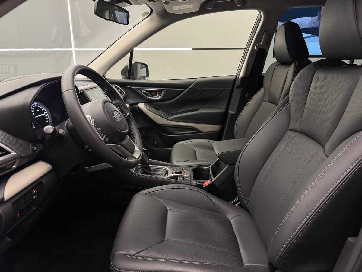 Subaru Forester с пробегом — 2023 год. Фото: #6