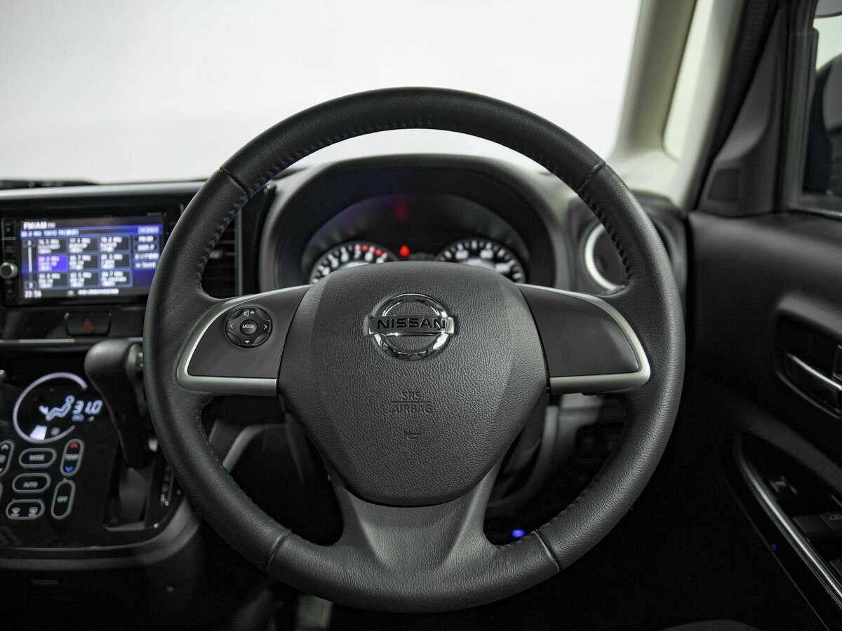 Nissan Dayz Roox с пробегом — 2019 год. Фото: #7