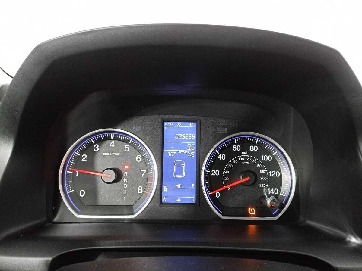 Honda CR-V с пробегом — 2011 год. Фото: #9