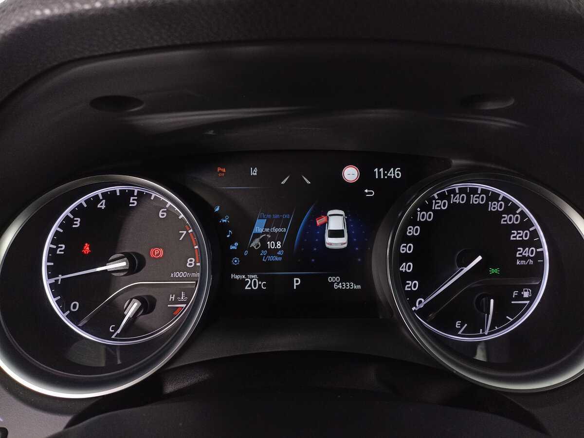 Toyota Camry с пробегом — 2021 год. Фото: #12