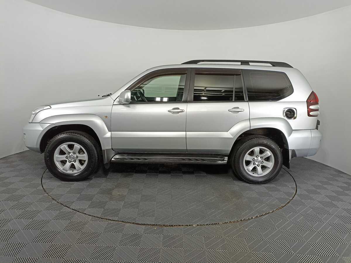 Toyota Land Cruiser Prado с пробегом — 2007 год. Фото: #7