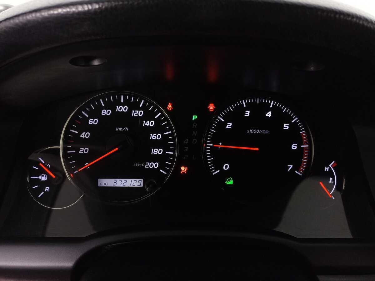 Toyota Land Cruiser Prado с пробегом — 2007 год. Фото: #12