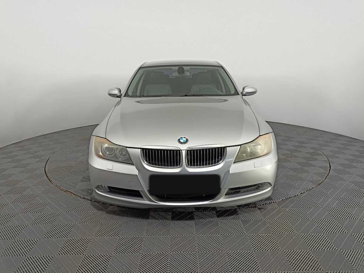 BMW 3 серии с пробегом — 2006 год. Фото: #1