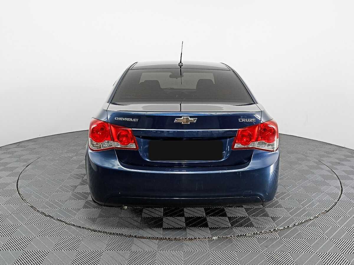 Chevrolet Cruze с пробегом — 2009 год. Фото: #5