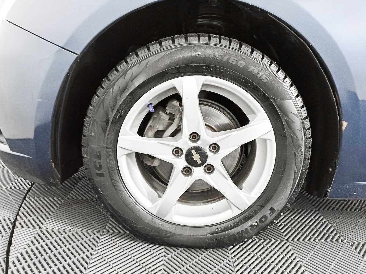 Chevrolet Cruze с пробегом — 2009 год. Фото: #17