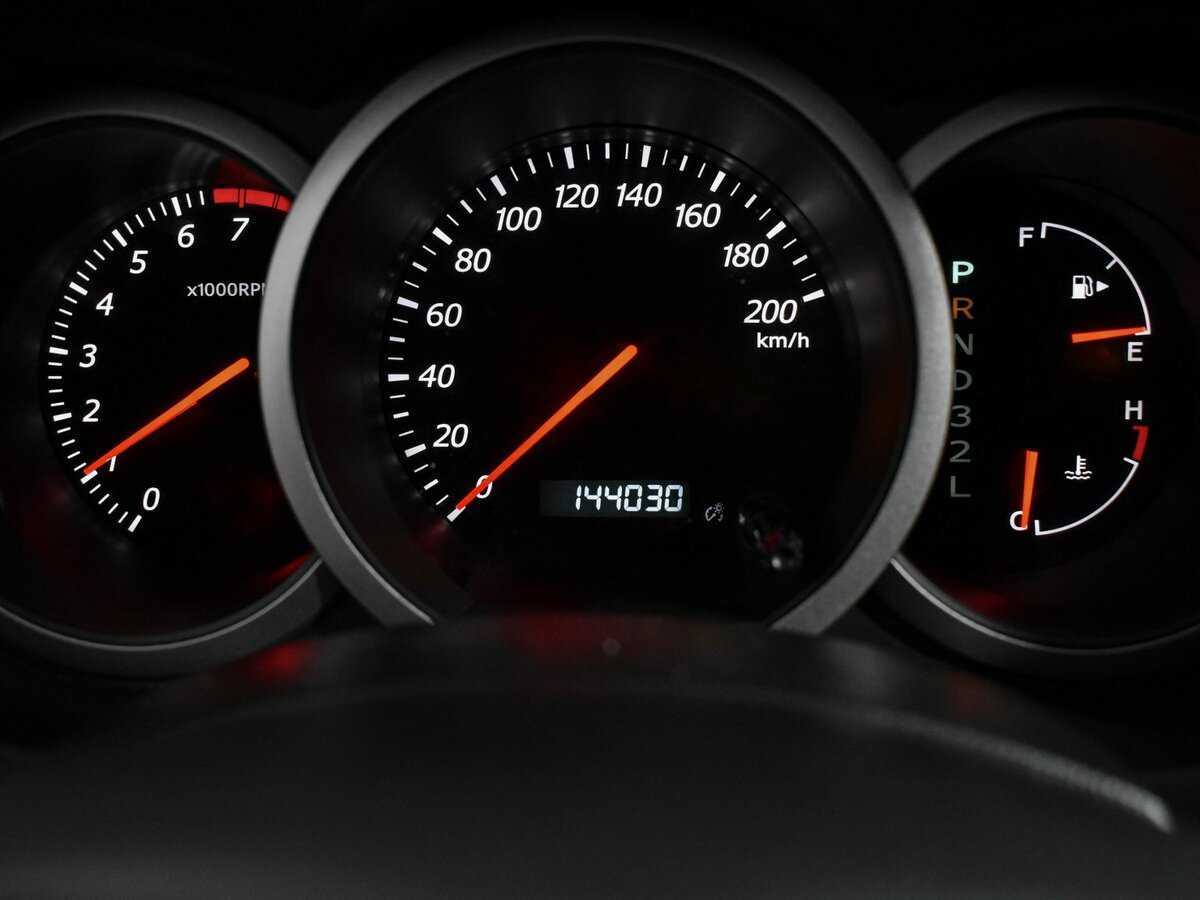 Suzuki Grand Vitara с пробегом — 2007 год. Фото: #16