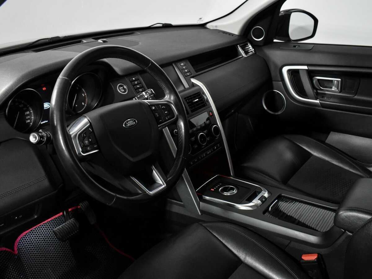 Land Rover Discovery Sport с пробегом — 2019 год. Фото: #6