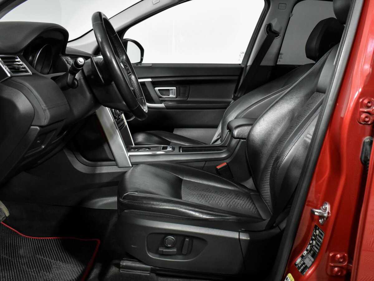 Land Rover Discovery Sport с пробегом — 2019 год. Фото: #9