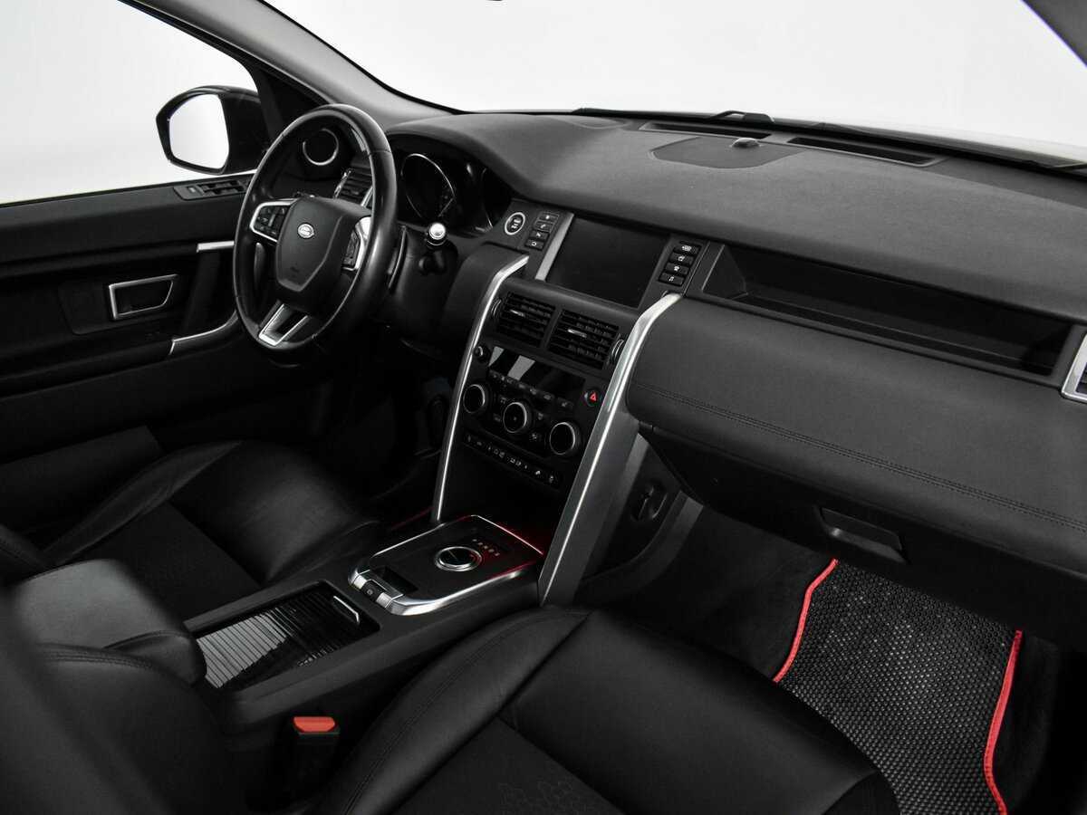 Land Rover Discovery Sport с пробегом — 2019 год. Фото: #12