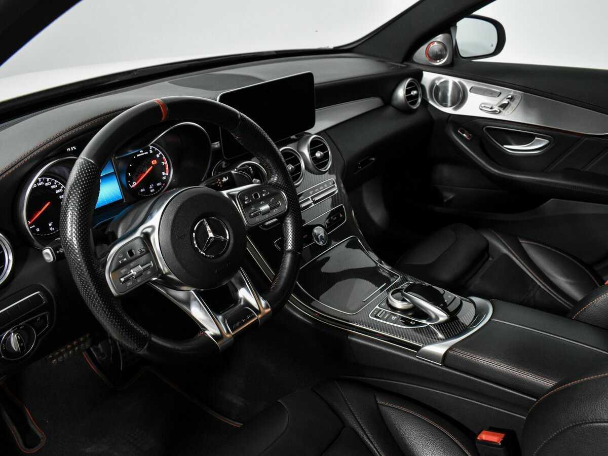 Mercedes-Benz C-Класс AMG с пробегом — 2018 год. Фото: #8