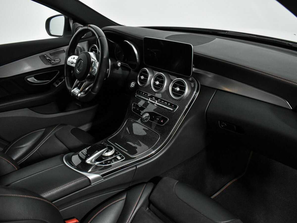 Mercedes-Benz C-Класс AMG с пробегом — 2018 год. Фото: #12