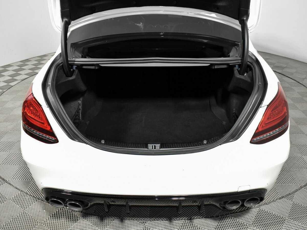 Mercedes-Benz C-Класс AMG с пробегом — 2018 год. Фото: #21