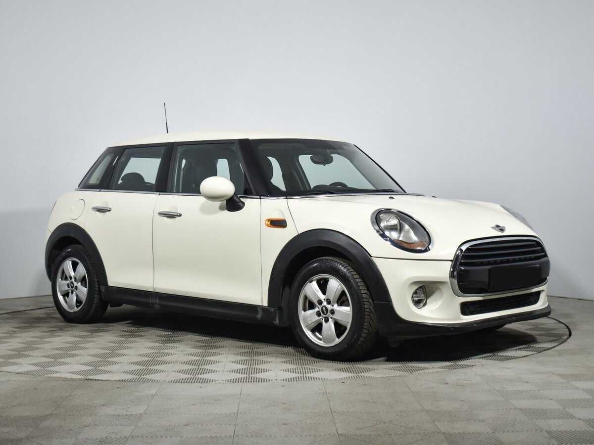 Mini Hatch с пробегом — 2015 год. Фото: #2