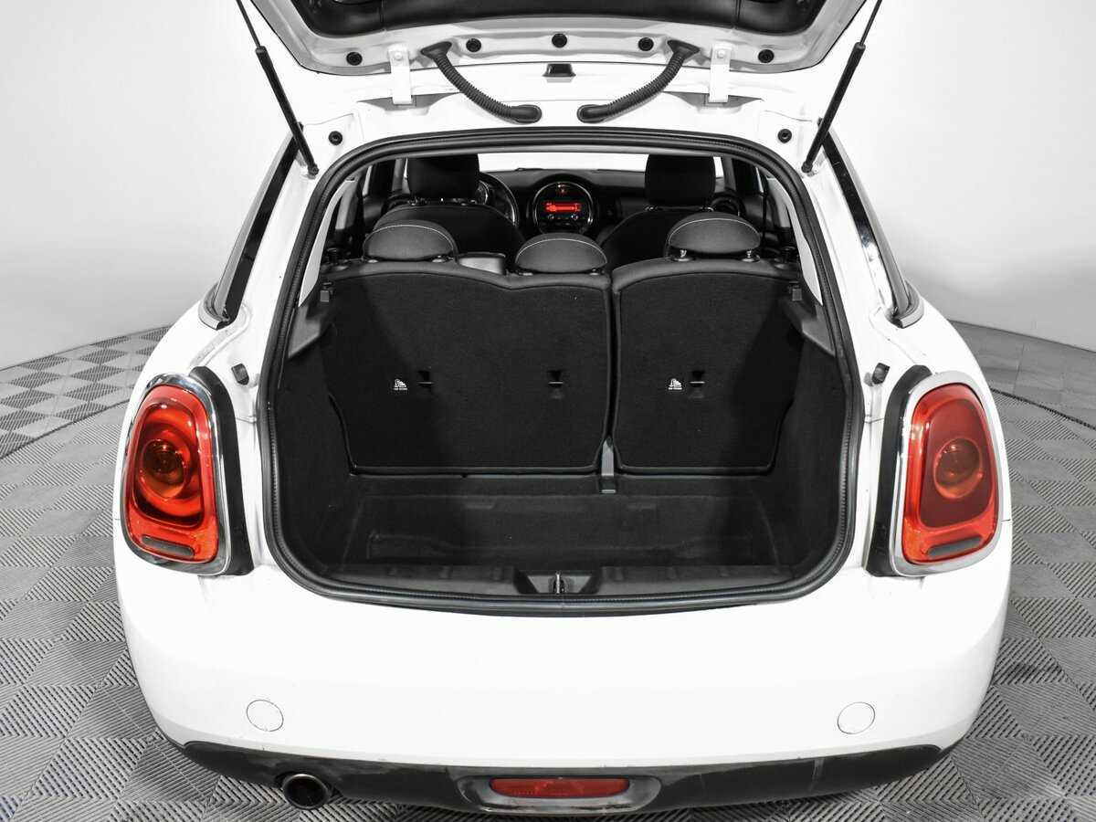 Mini Hatch с пробегом — 2015 год. Фото: #19