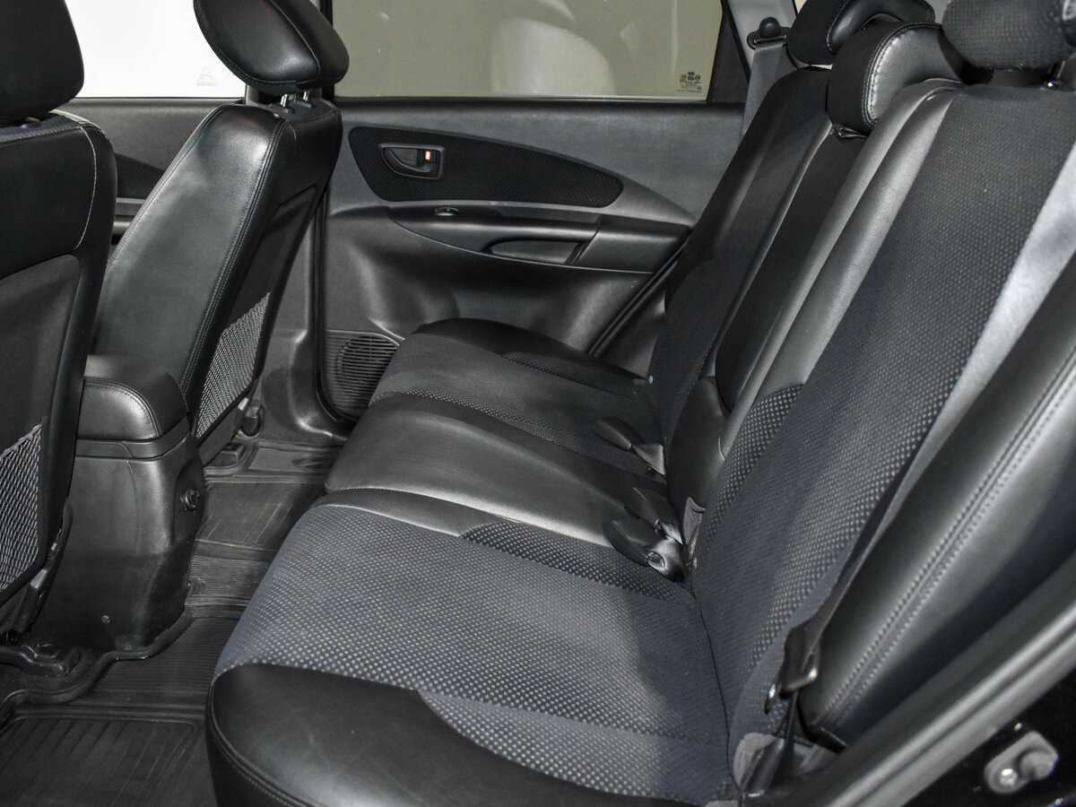 Hyundai Tucson с пробегом — 2008 год. Фото: #10