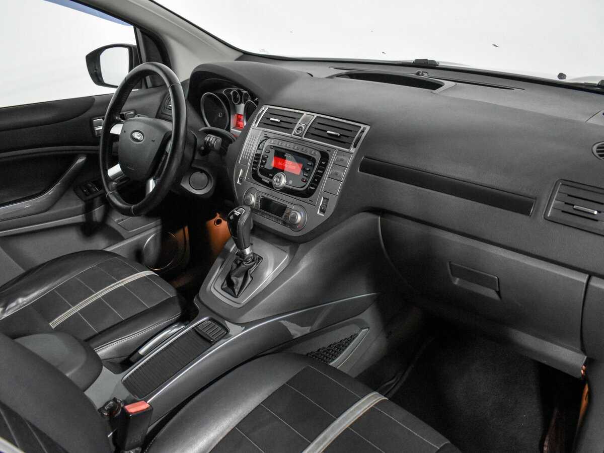 Ford Kuga с пробегом — 2012 год. Фото: #12