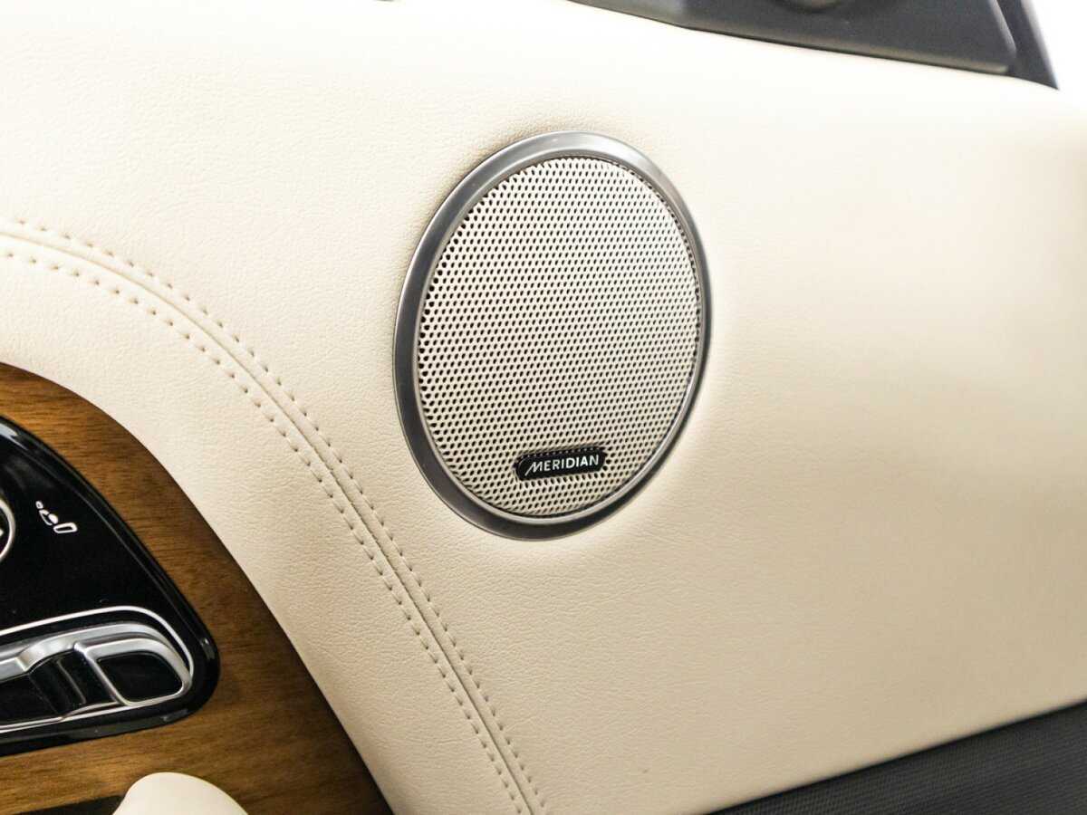 Land Rover Range Rover с пробегом — 2018 год. Фото: #22