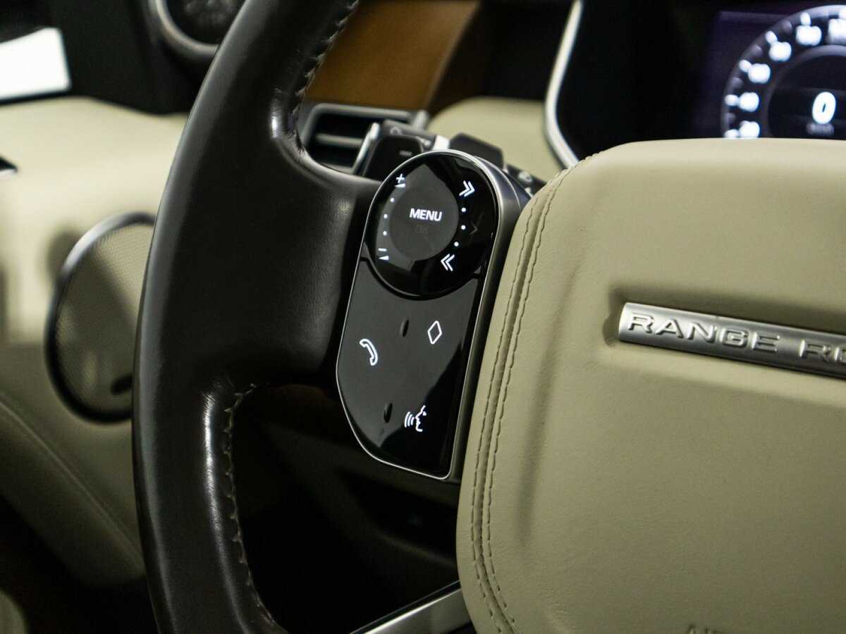 Land Rover Range Rover с пробегом — 2018 год. Фото: #25