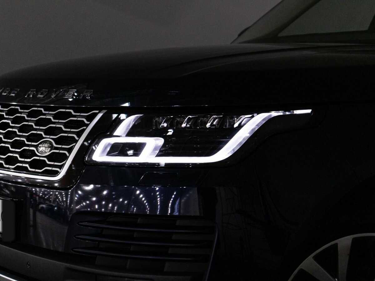 Land Rover Range Rover с пробегом — 2018 год. Фото: #30